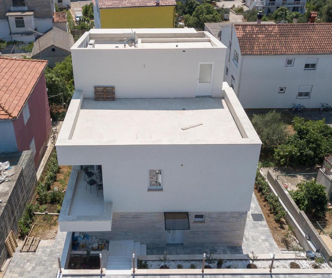 Vila Regina Apartment Rex With Swimming Pool Езера Экстерьер фото